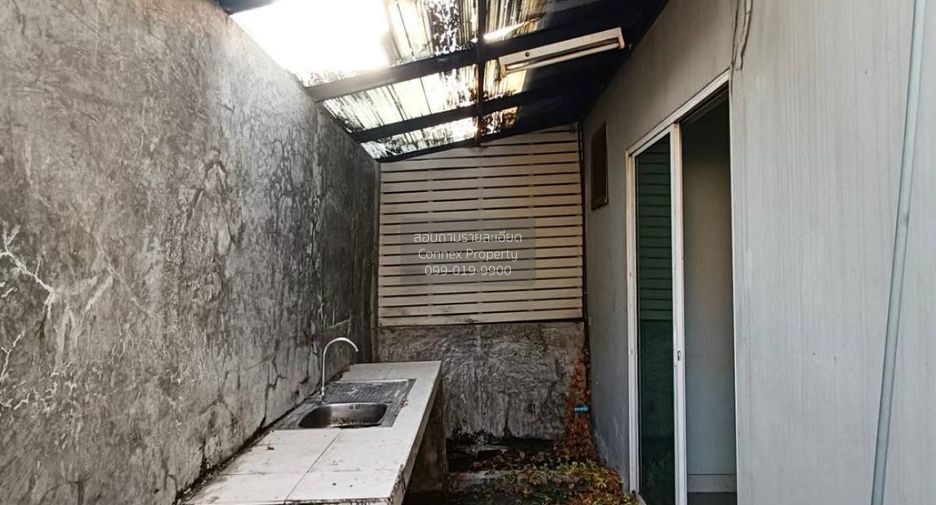 For sale 3 bedrooms townhouse in Lam Luk Ka, Pathum Thani