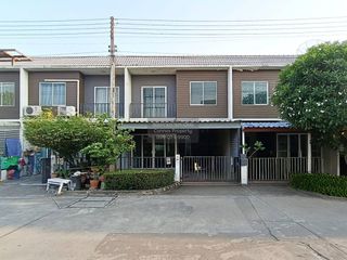For sale 3 bedrooms townhouse in Lam Luk Ka, Pathum Thani