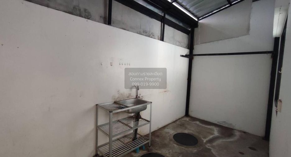 Casa adosada en venta de 3 habitaciones en Nong Khaem, Bangkok
