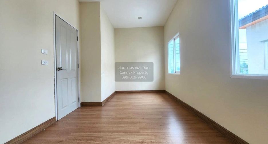 Casa adosada en venta de 3 habitaciones en Nong Khaem, Bangkok