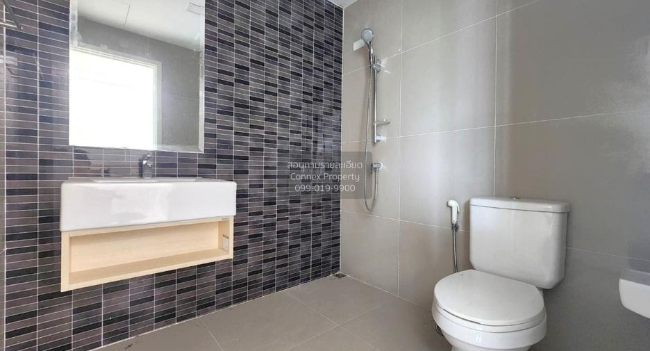 For sale 3 bedrooms townhouse in Phutthamonthon, Nakhon Pathom