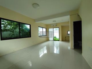 For sale 3 bedrooms townhouse in Thung Khru, Bangkok