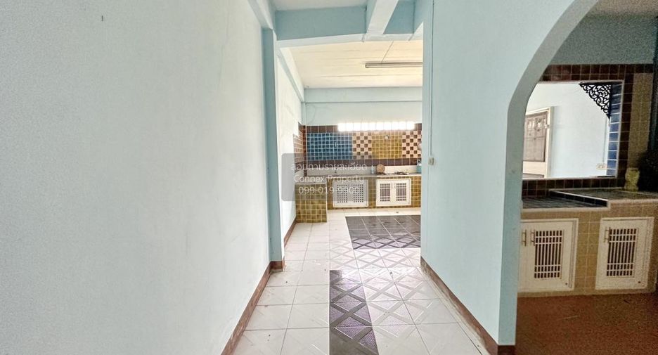 Reihenhaus zum Kauf mit 3 Zimmer in Bang Khae, Bangkok