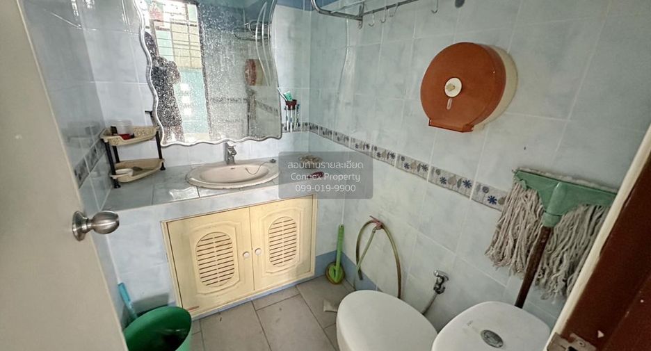 Reihenhaus zum Kauf mit 3 Zimmer in Bang Khae, Bangkok