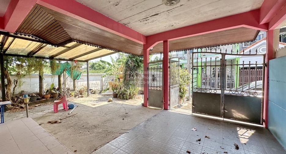 Reihenhaus zum Kauf mit 3 Zimmer in Bang Khae, Bangkok
