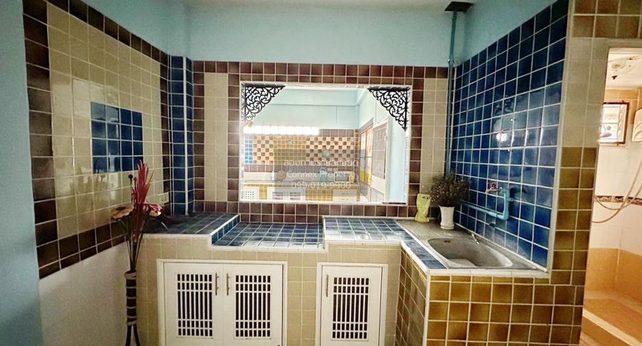 Reihenhaus zum Kauf mit 3 Zimmer in Bang Khae, Bangkok