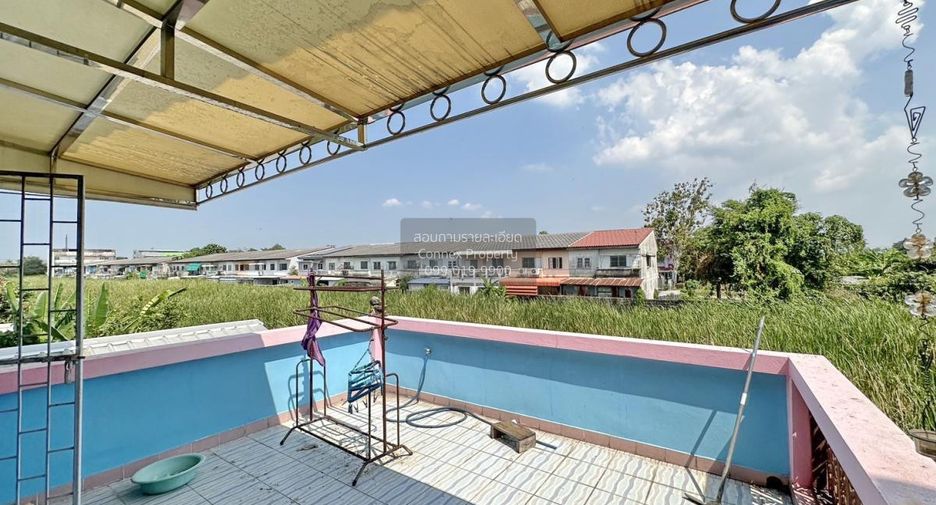 Reihenhaus zum Kauf mit 3 Zimmer in Bang Khae, Bangkok