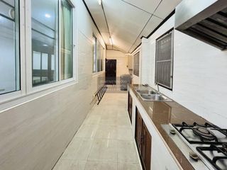 Casa en venta de 2 habitaciones en Phra Khanong, Bangkok