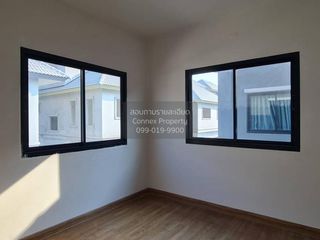 For sale 3 bedrooms townhouse in Sai Noi, Nonthaburi