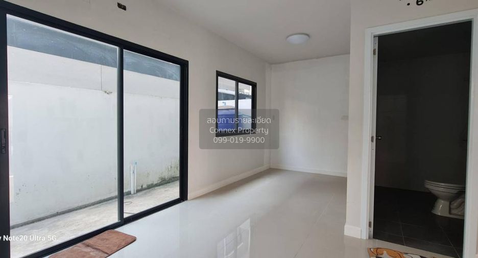 For sale 3 bedrooms townhouse in Sai Noi, Nonthaburi