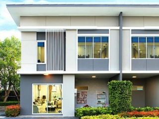 For sale 3 bedrooms townhouse in Phutthamonthon, Nakhon Pathom