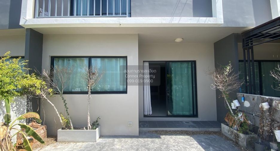 For sale 3 bedrooms townhouse in Bang Phli, Samut Prakan