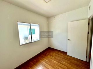 For sale 3 bedrooms townhouse in Mueang Samut Sakhon, Samut Sakhon