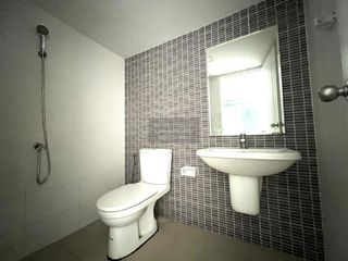 For sale 3 bedrooms townhouse in Mueang Samut Sakhon, Samut Sakhon