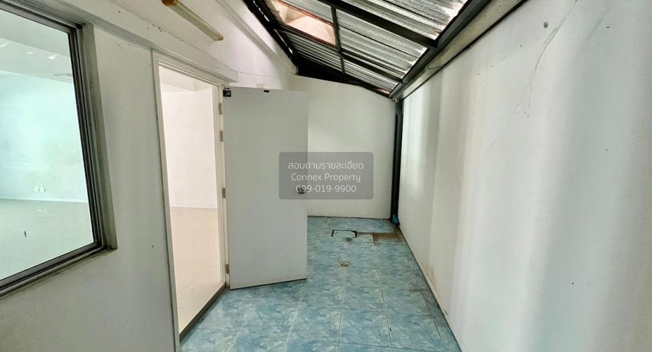 Casa adosada en venta de 3 habitaciones en Mueang Samut Sakhon, Samut Sakhon