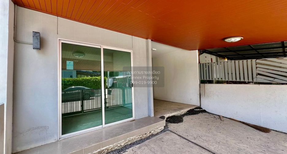Casa adosada en venta de 3 habitaciones en Mueang Samut Sakhon, Samut Sakhon