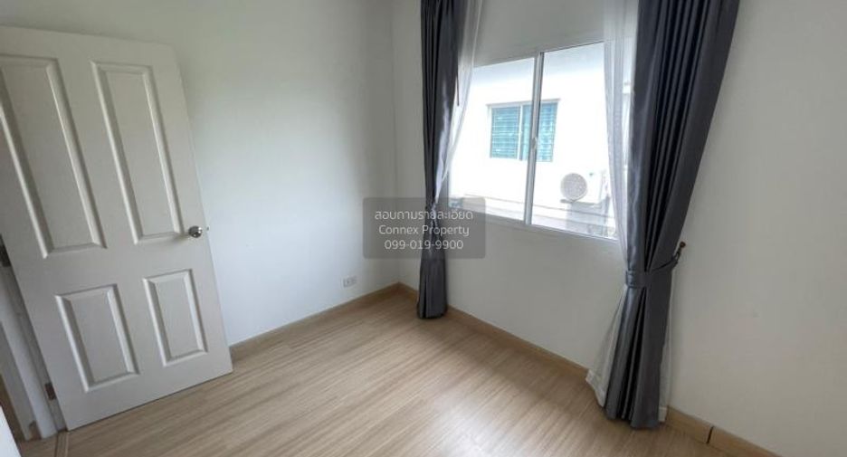 For sale 3 bedrooms townhouse in Pak Kret, Nonthaburi