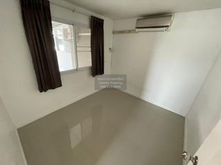 Casa adosada en venta de 4 habitaciones en Bang Bua Thong, Nonthaburi