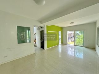 Haus zum Kauf mit 3 Zimmer in Krathum Baen, Samut Sakhon