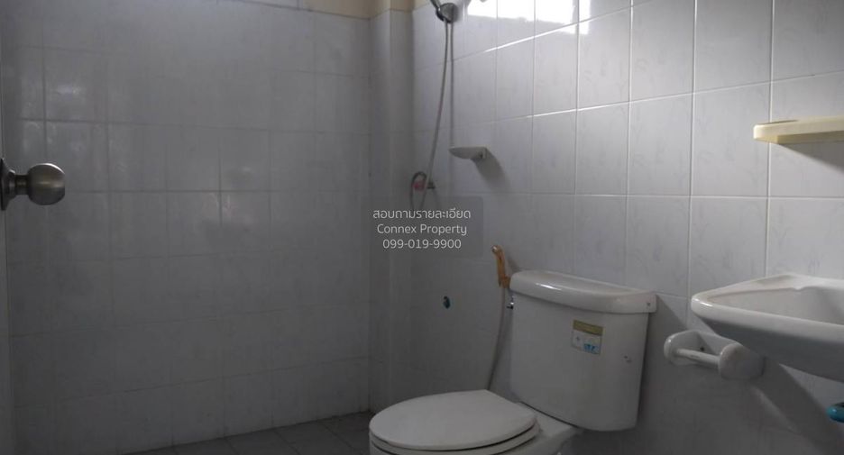 For sale 4 bedrooms retail Space in Mueang Nakhon Pathom, Nakhon Pathom