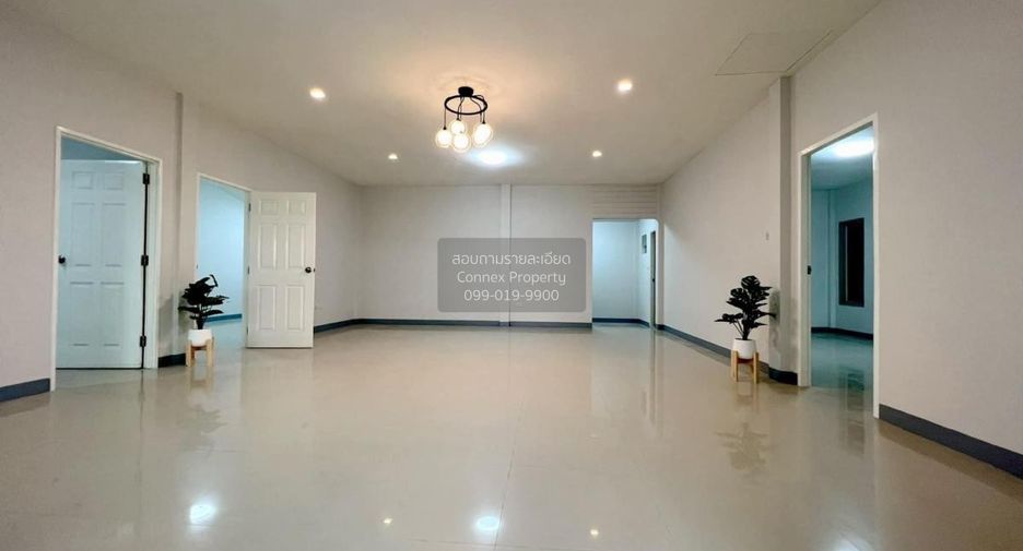 出售 5 卧室 独立屋 在 Mueang Samut Sakhon, Samut Sakhon