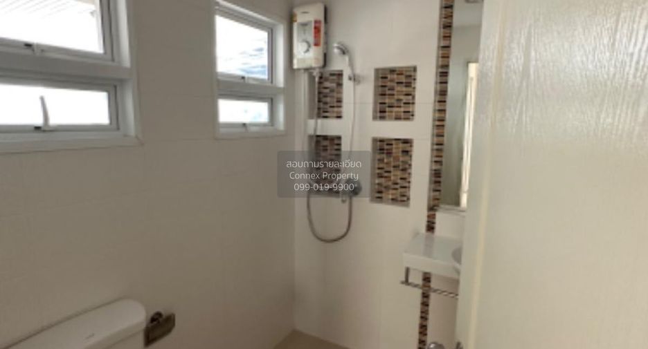 For sale 4 bedrooms house in Pak Kret, Nonthaburi
