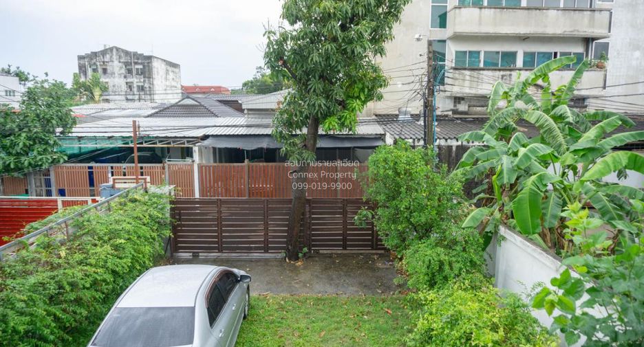 À vendre 3 chambres maison à Wang Thonglang, Bangkok