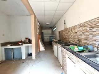 Casa en venta de 3 habitaciones en Min Buri, Bangkok