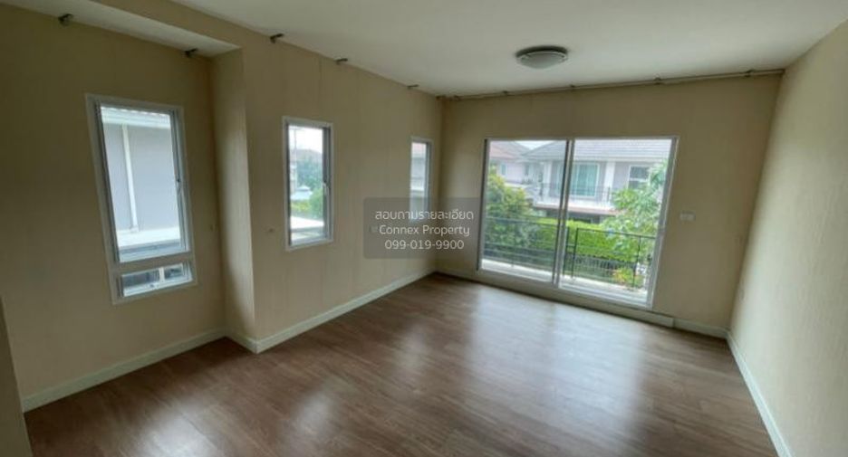 For sale 4 bedrooms house in Thanyaburi, Pathum Thani