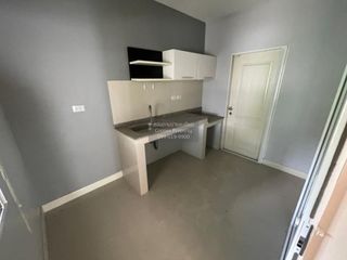 For sale 4 bedrooms house in Thanyaburi, Pathum Thani
