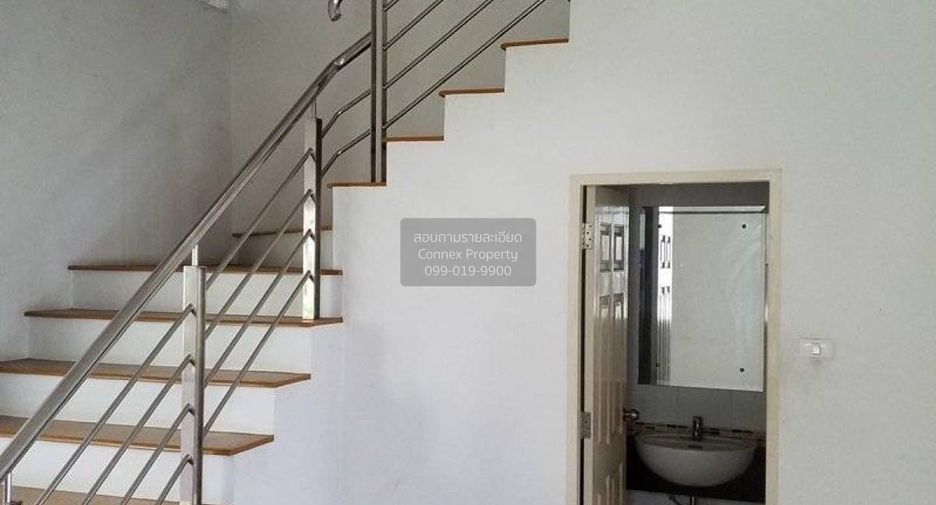For sale 2 bedrooms townhouse in Lat Krabang, Bangkok