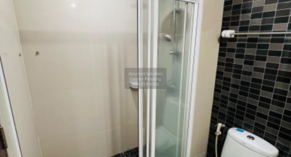 For sale 1 bed condo in Wang Thonglang, Bangkok