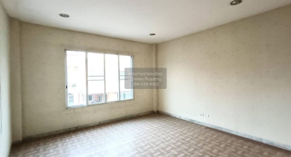 For sale 3 bedrooms house in Bang Bua Thong, Nonthaburi