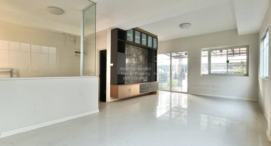 For sale 3 bedrooms townhouse in Bang Bua Thong, Nonthaburi