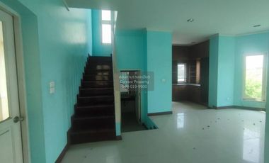 Casa en venta de 3 habitaciones en Thung Khru, Bangkok