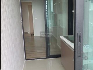 For sale 1 bed condo in Mueang Samut Prakan, Samut Prakan