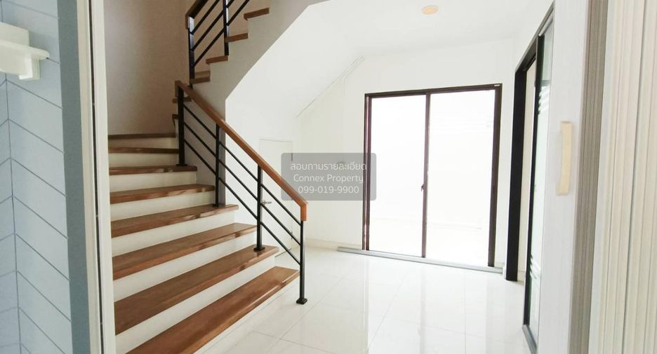 For sale 4 bedrooms townhouse in Bueng Kum, Bangkok