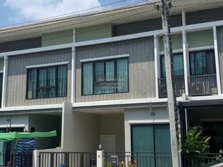 For sale 4 bedrooms townhouse in Sai Noi, Nonthaburi