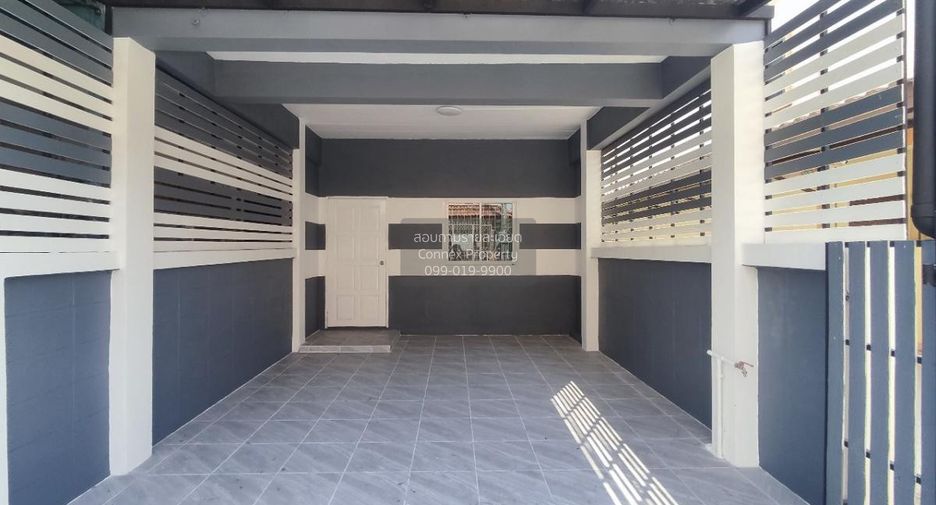 For sale 2 bedrooms townhouse in Mueang Nonthaburi, Nonthaburi