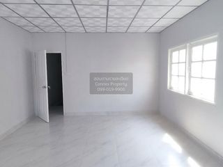 For sale 2 bedrooms townhouse in Mueang Nonthaburi, Nonthaburi