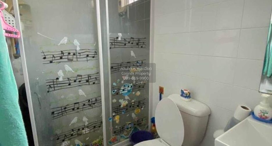 For sale 3 bedrooms townhouse in Sai Noi, Nonthaburi