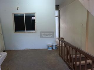 Local comercial en venta de 5 habitaciones en Bang Kapi, Bangkok