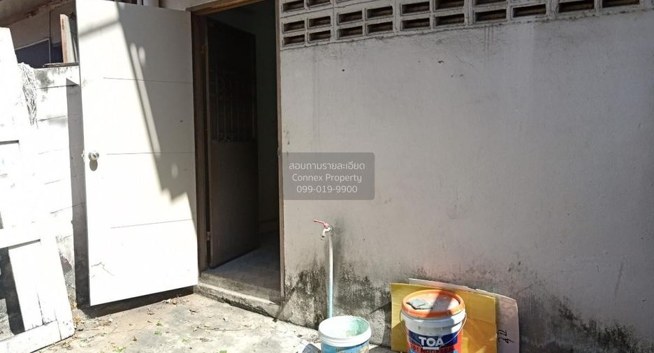Local comercial en venta de 5 habitaciones en Bang Kapi, Bangkok