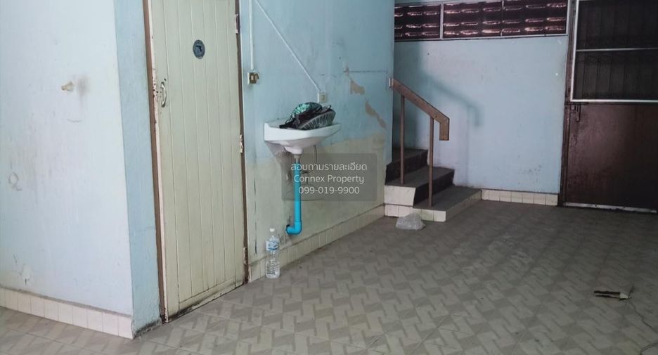 Local comercial en venta de 5 habitaciones en Bang Kapi, Bangkok
