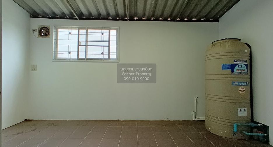 For sale 2 bedrooms townhouse in Khan Na Yao, Bangkok
