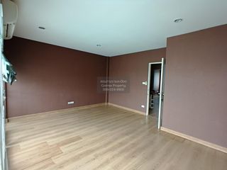 Продажа 2 спальни таунхаус в Кхан На Яо, Бангкок