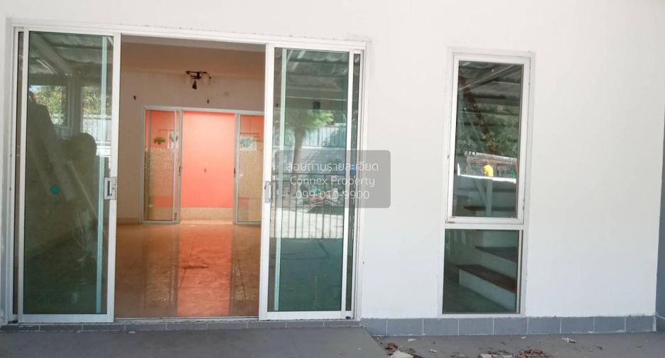 For sale 3 bedrooms townhouse in Bang Pa-in, Phra Nakhon Si Ayutthaya