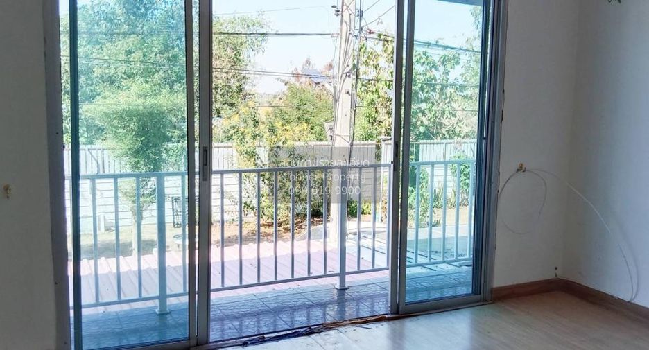 For sale 3 bedrooms townhouse in Bang Pa-in, Phra Nakhon Si Ayutthaya