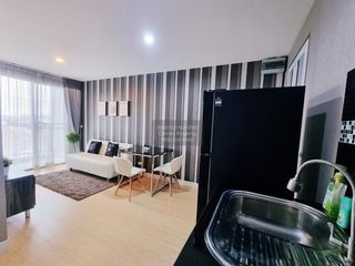 For sale 1 bed condo in Mueang Samut Prakan, Samut Prakan