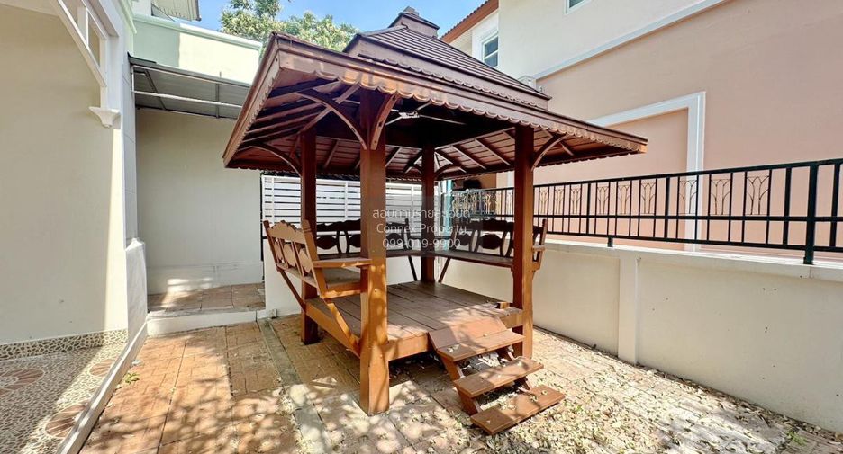 For sale 3 bedrooms house in Phutthamonthon, Nakhon Pathom